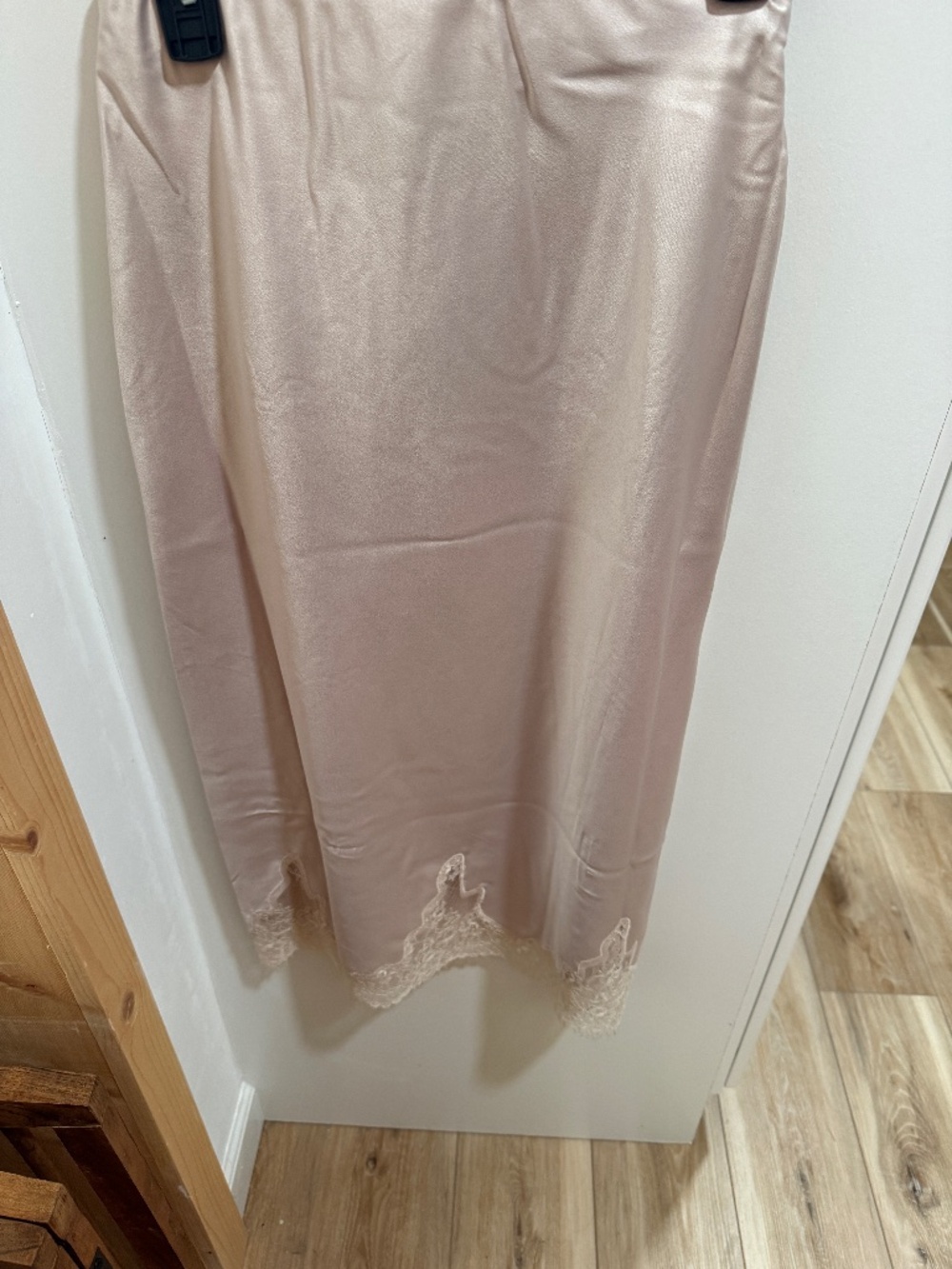 Womens Scoop XS slip skirt NWT champagne color  NYC